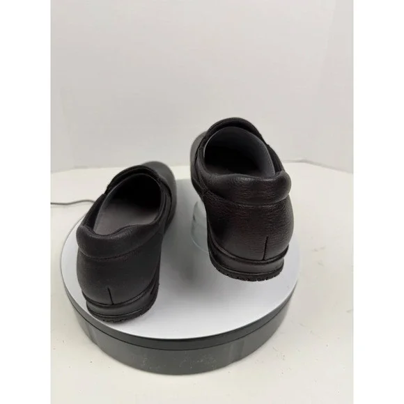 SAS Water Resistant Black Slip On Leather Grip Orthopedic Comfort Shoes Women 9M